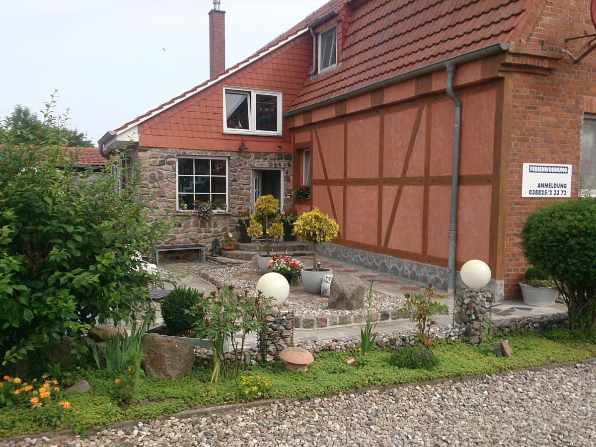 Landhausidyll Ferienwohnung Grundshagen Exterior foto